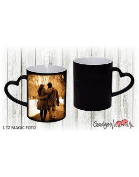 Tazza magica con manico a cuore